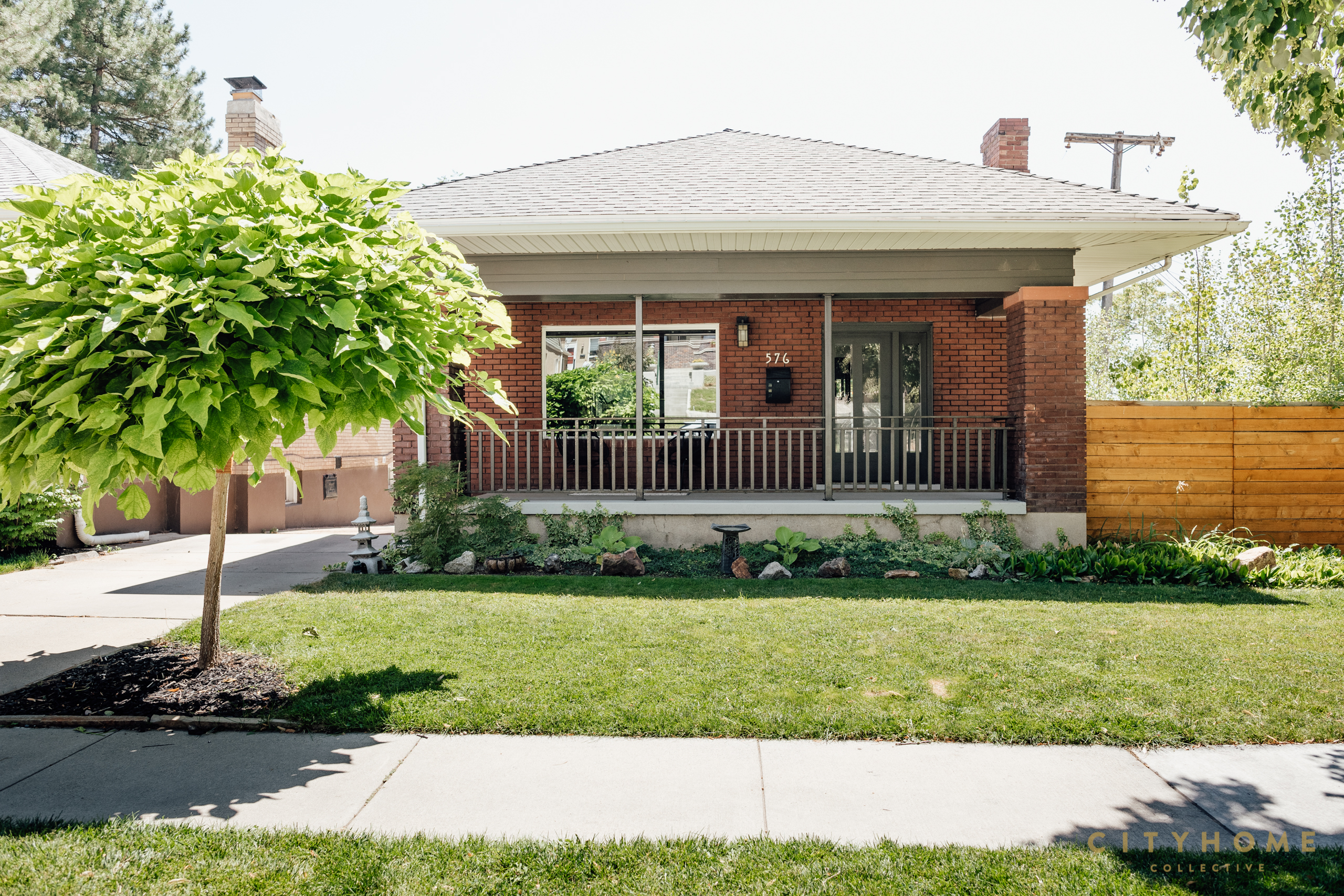 Bonneville Tower Room With A View